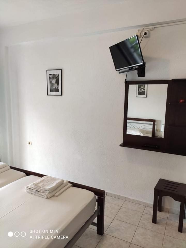 Sivota Rooms Athanasiou Bilik gambar